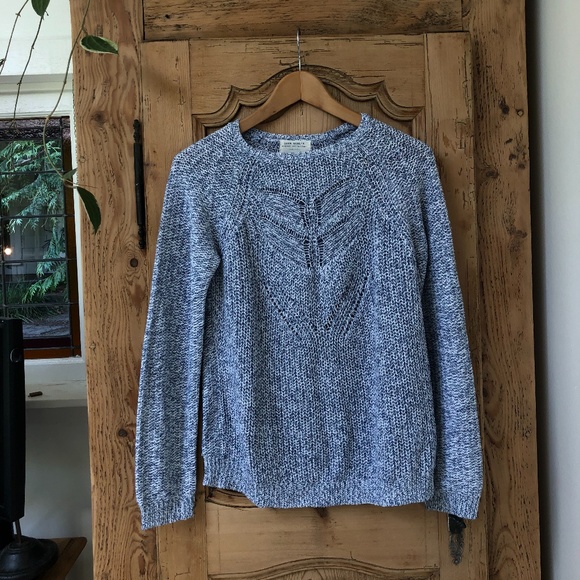 ZARA SWEATER - Picture 1 of 3